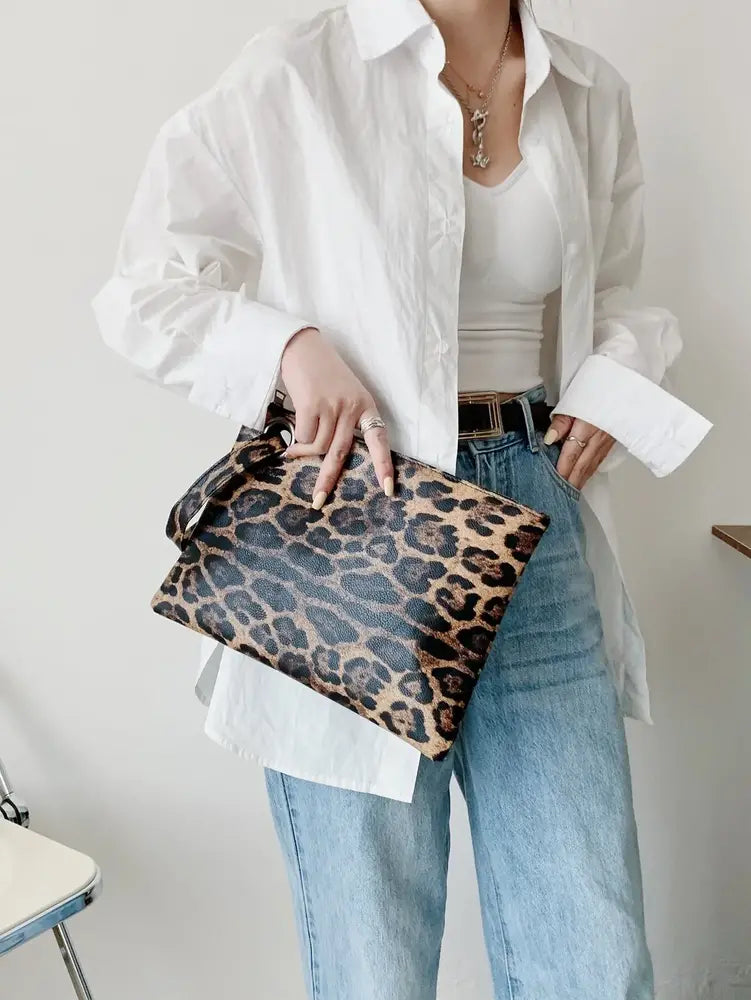 Клъч Leopard