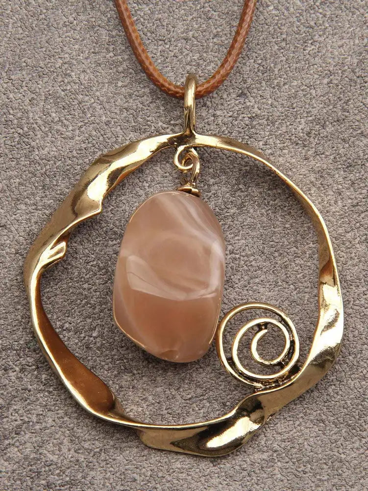Колие Resin Stone