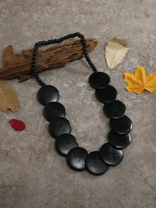 Колие черно Round Decor