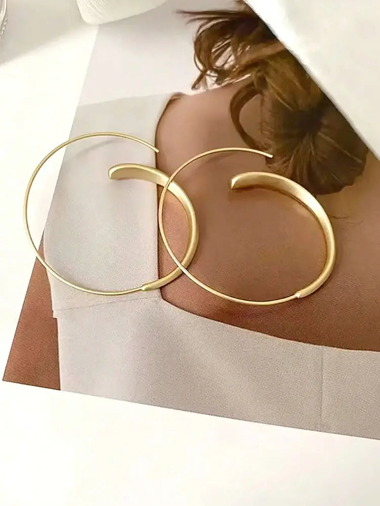 Обеци Metallic Circle