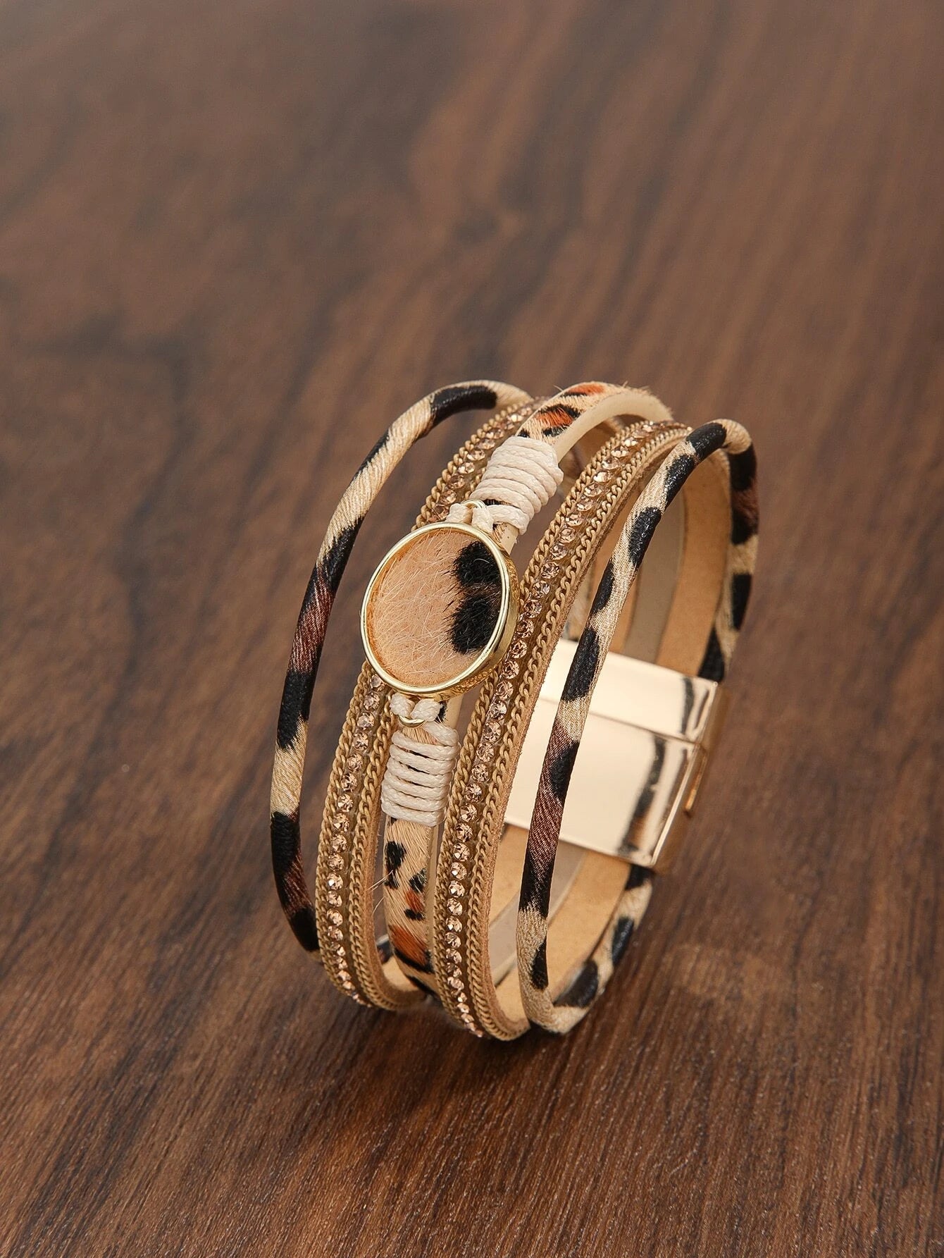 Гривна Leopard